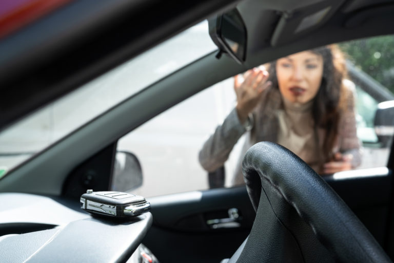 key left inside 24/7 car lockout assistance in akron, oh